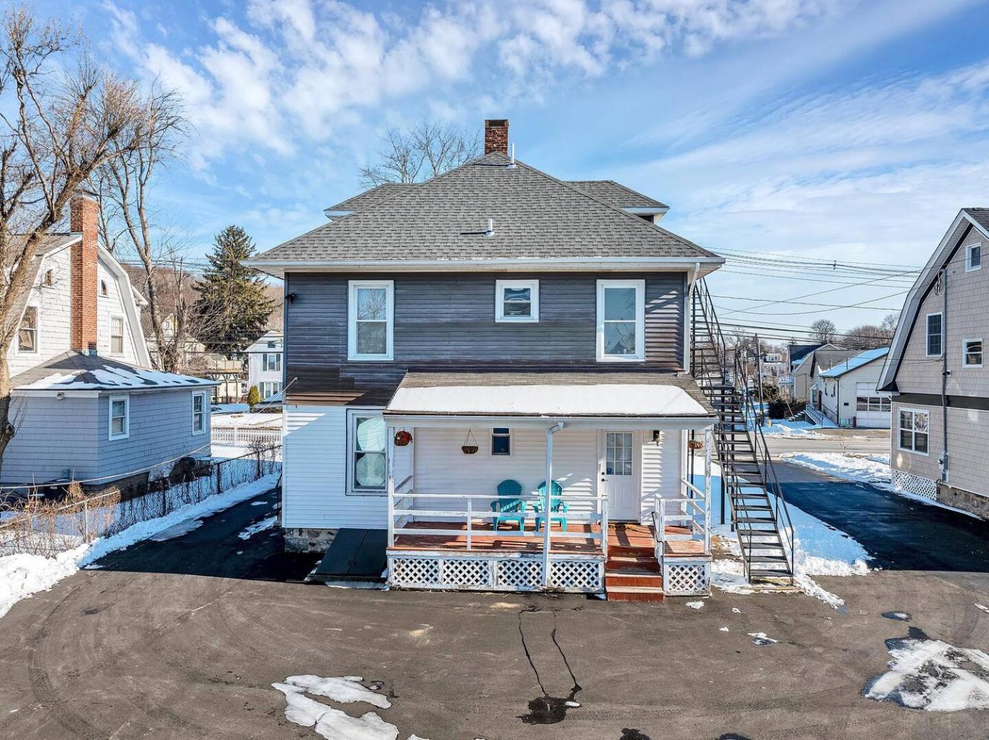 Welcome To Hat City Danbury, A Suburban Retreat المظهر الخارجي الصورة