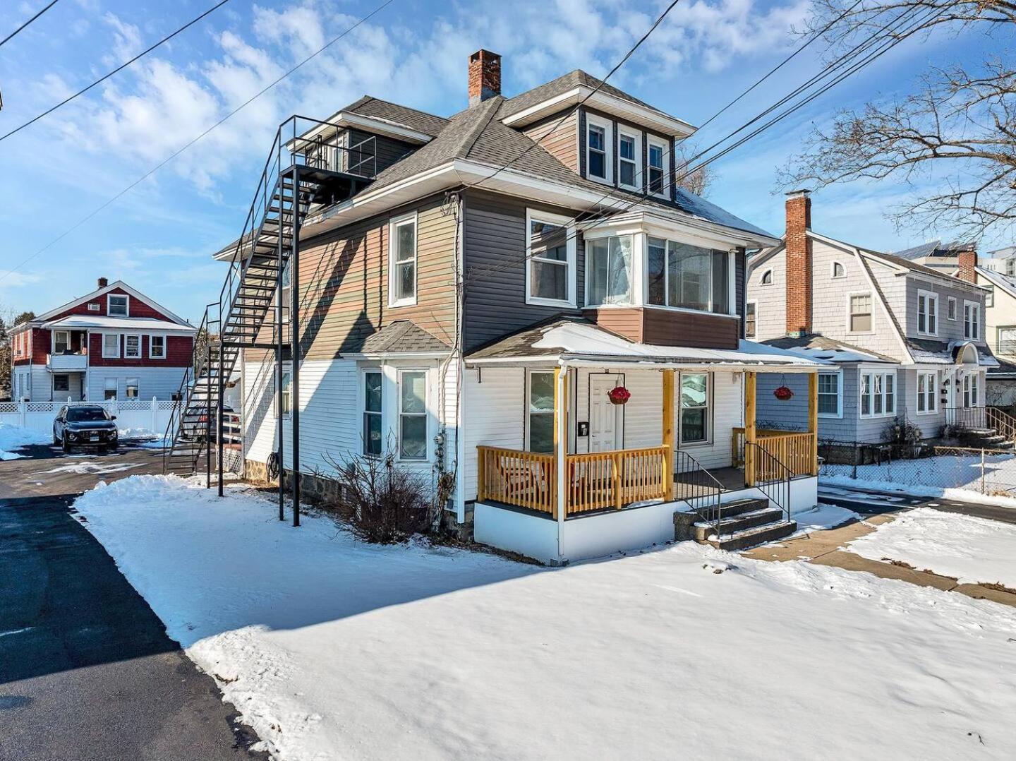 Welcome To Hat City Danbury, A Suburban Retreat المظهر الخارجي الصورة