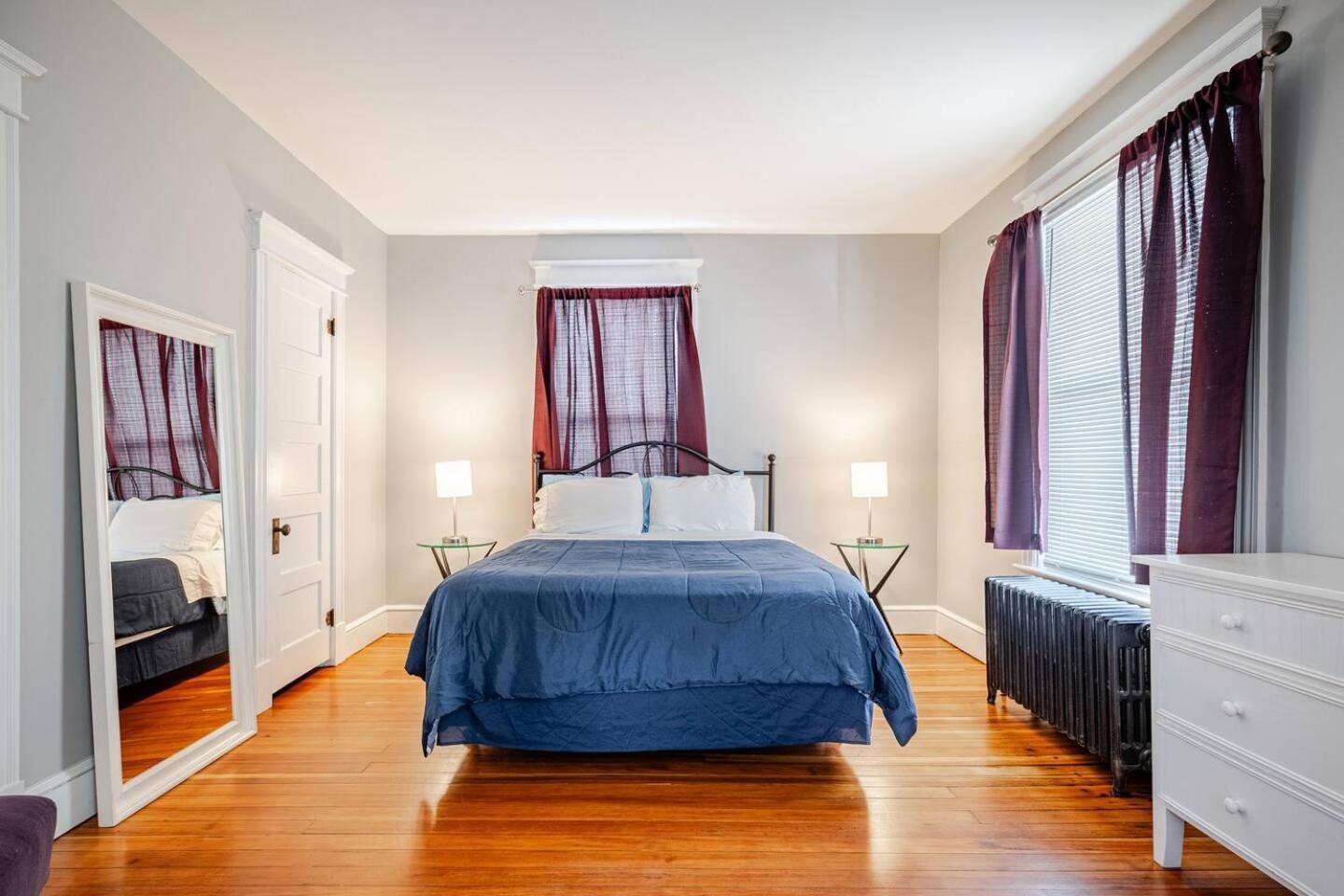 Welcome To Hat City Danbury, A Suburban Retreat المظهر الخارجي الصورة